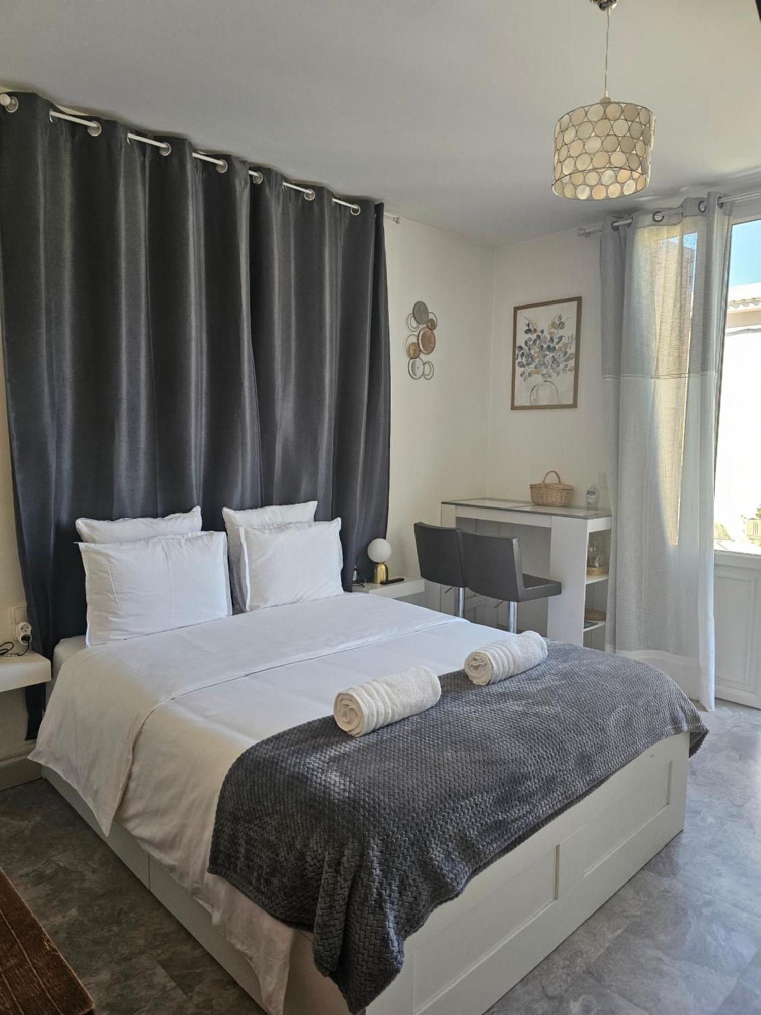 Studio 3 A La Trinite Proche De Nice 10 Mn, Monaco 15 Mn Et L'Italie 30 Mn Extérieur photo